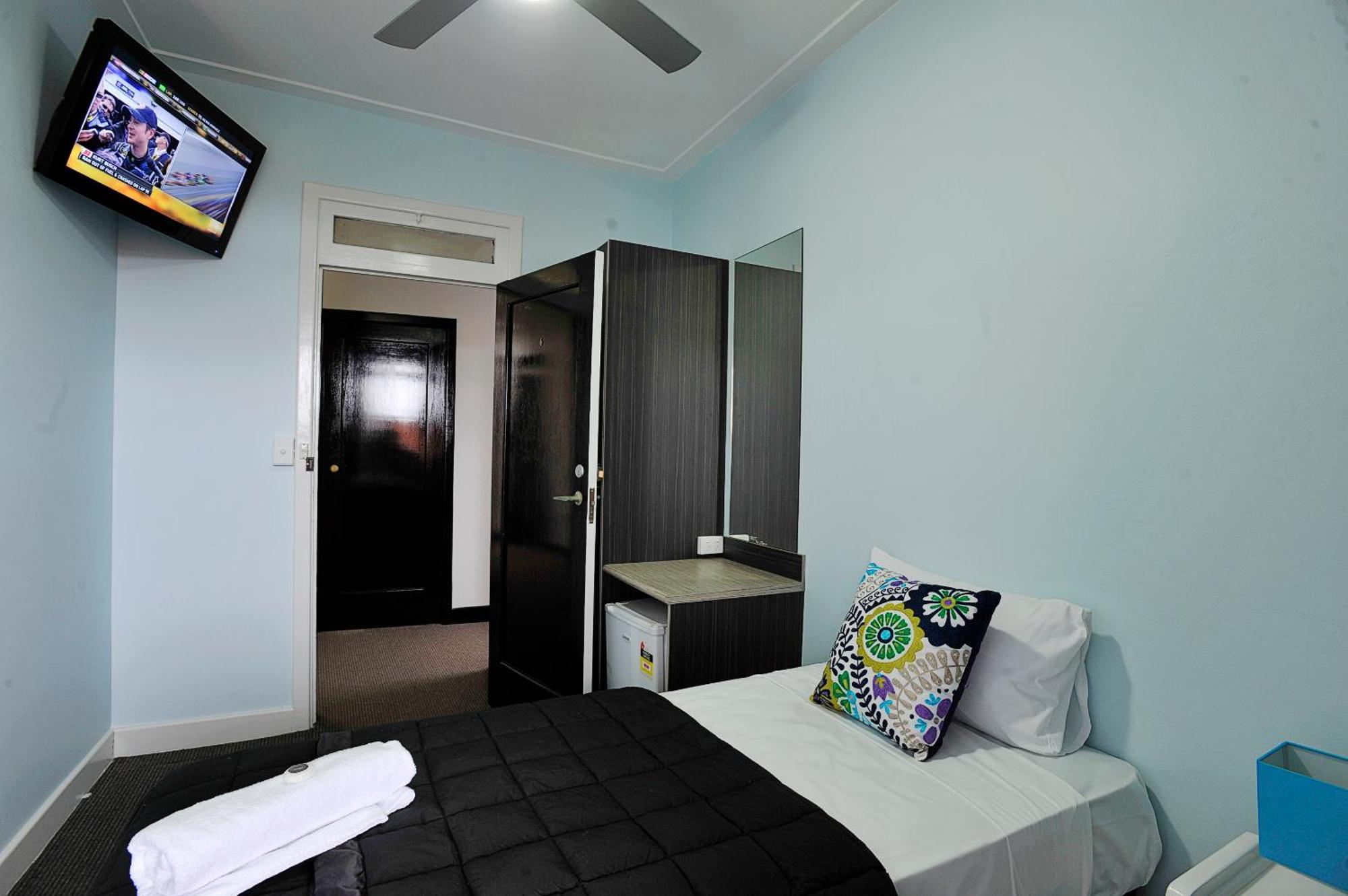 The Lakes Hotel المدخل المظهر الخارجي الصورة