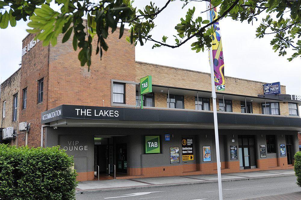 The Lakes Hotel المدخل المظهر الخارجي الصورة