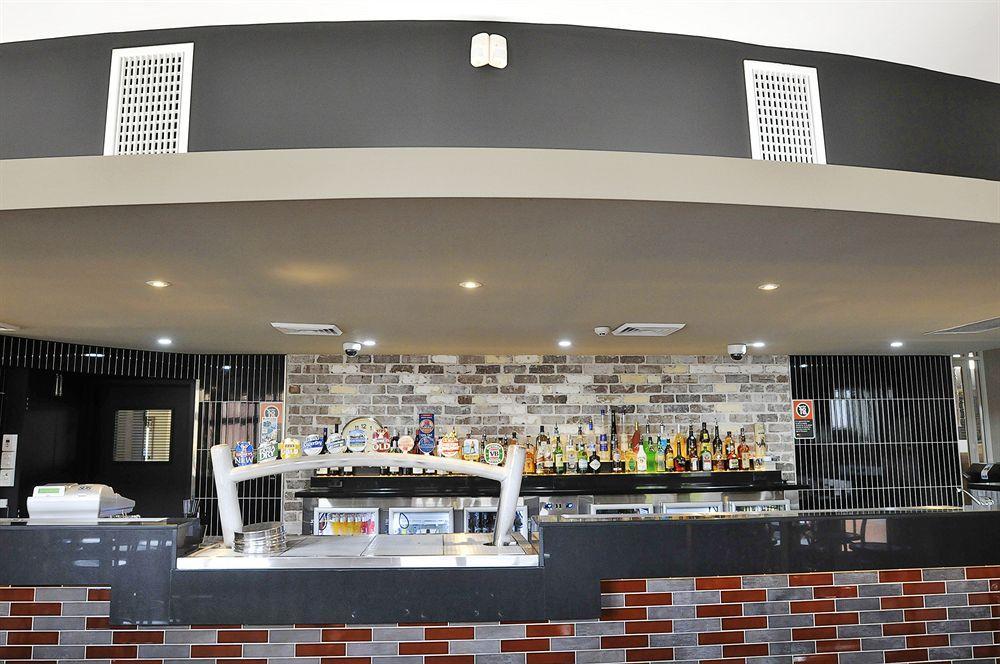 The Lakes Hotel المدخل المظهر الخارجي الصورة
